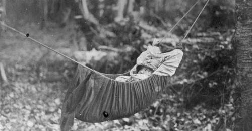 Associated image for entry 'swing; baby cradle; baby hammock'