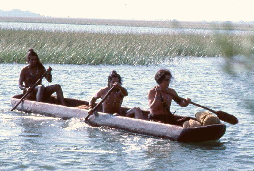 Associated image for entry 'boat; canoe'